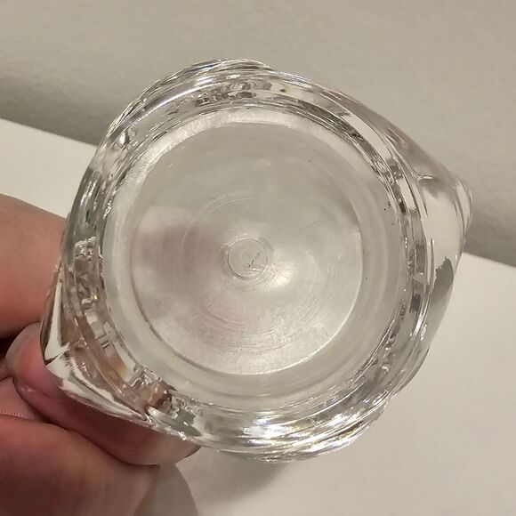 Glass Swan Pepper Shaker - Picture 8 of 9